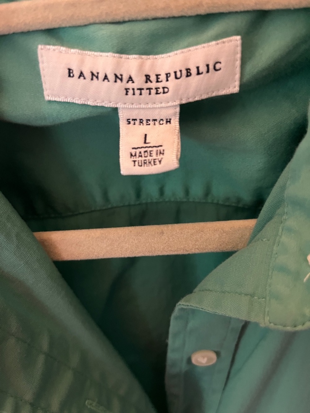 Women’s Fitted Green Button-Up Shirt - Classic Collared Top 3/4 Sleeve - Picture 2 of 3